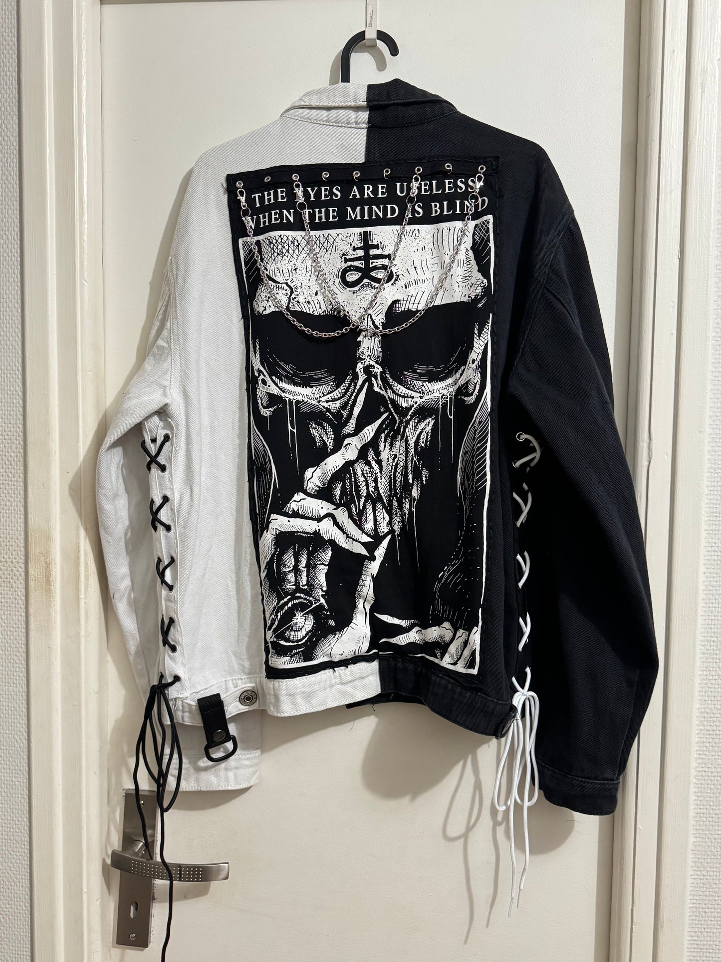 Skull Jacket